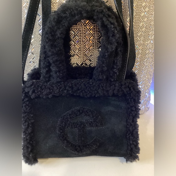 Ugg x Telfar mini purse - Picture 2 of 10